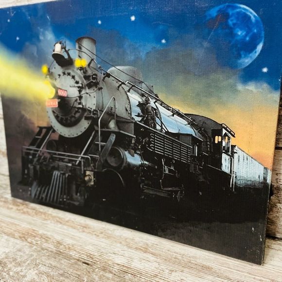 Kennedy's Country Collection | Poloar Express Theme | lighted canvas | 16x12 | - Picture 1 of 6